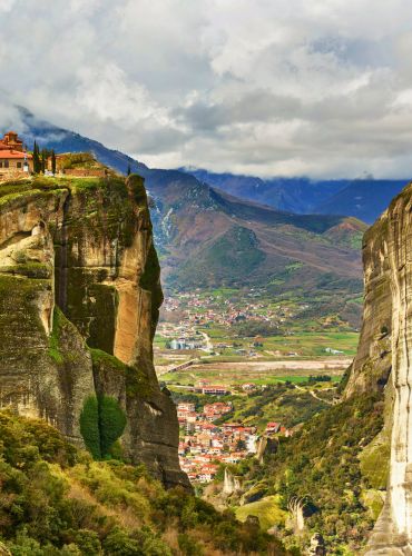 meteora route as part of casa cinque wine escape