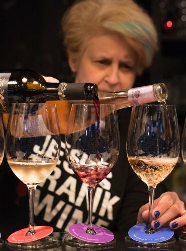 Private wine tasting experience in Athens at Cinque Wine and Deli